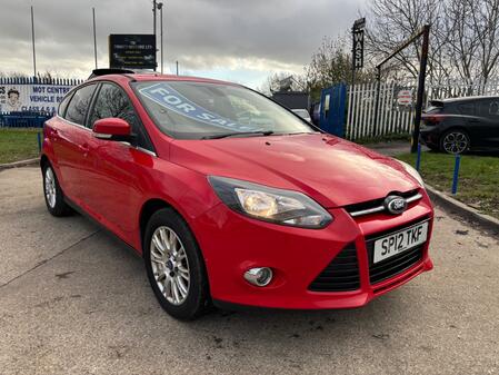 FORD FOCUS 1.6 Titanium